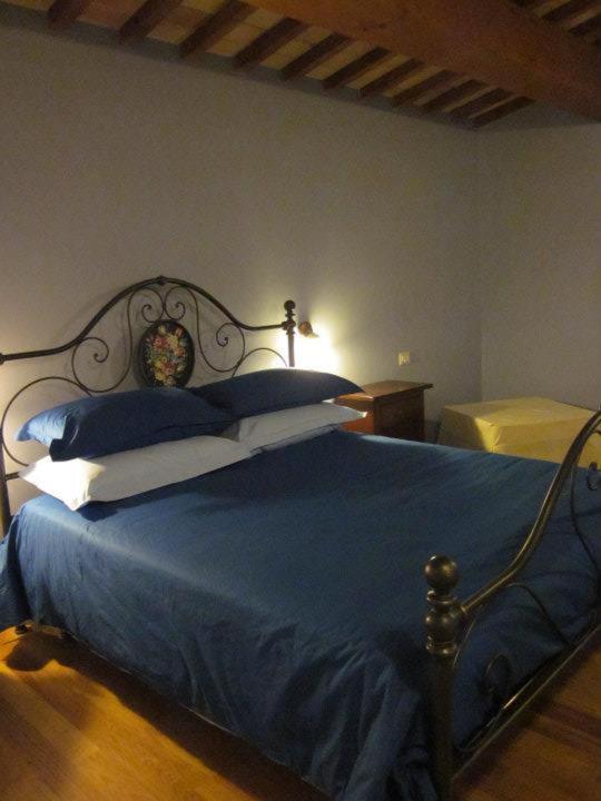Pietra Maula Agriturismo Castelraimondo Bagian luar foto